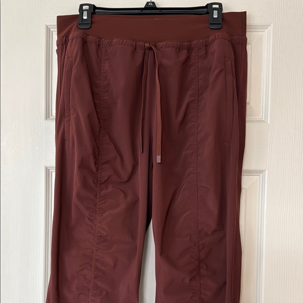 Athleta Attitude Joggers size 14